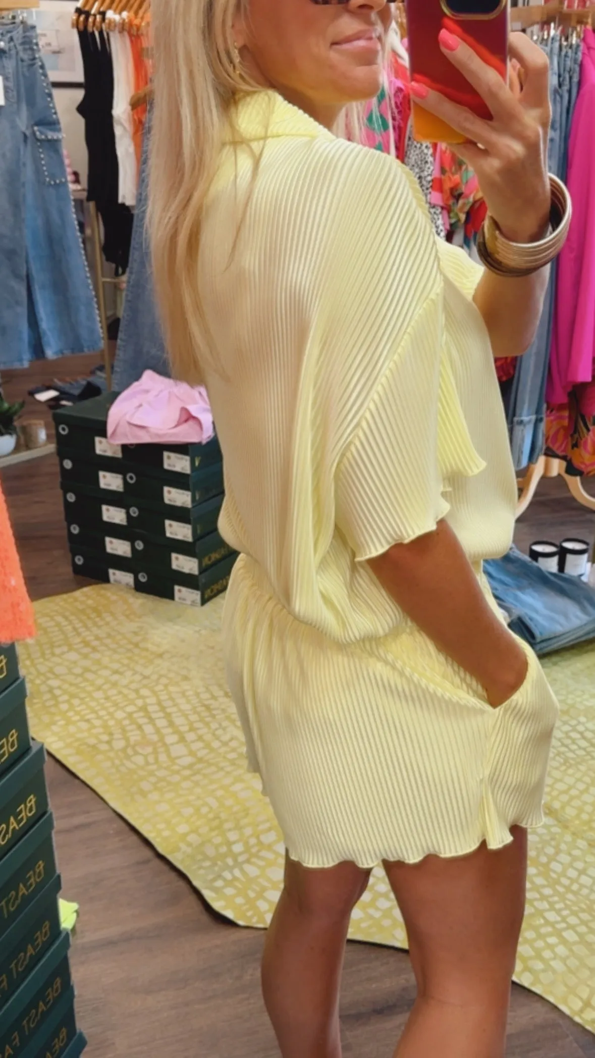 Accordion Pleated Short Set in Lemonade