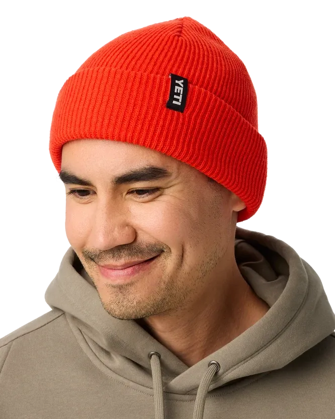 Badge Beanie in Orange