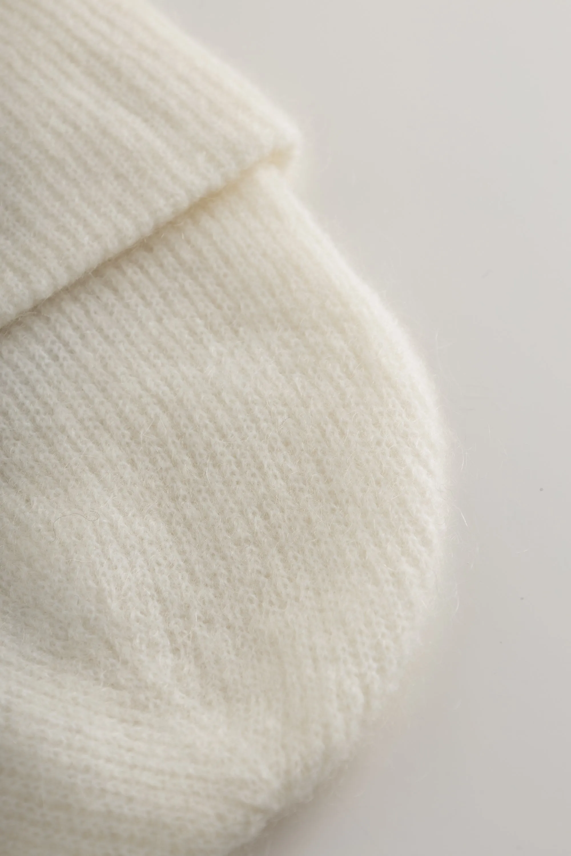 Florie Beanie - 1201 Winter White