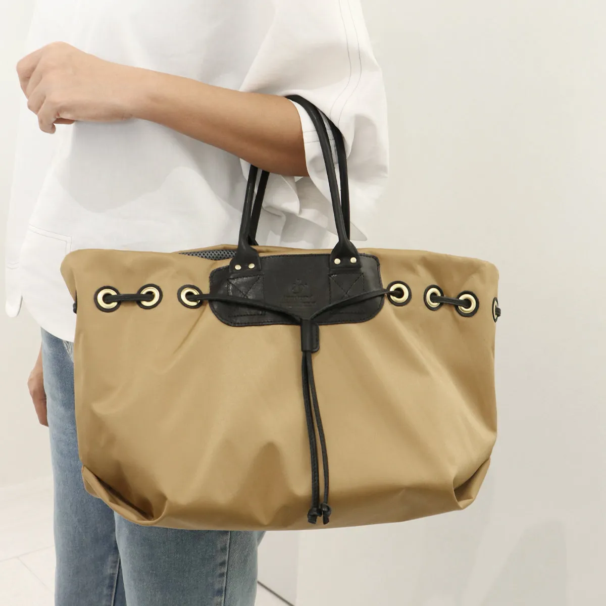 Honami Camel Ultra Light Tote