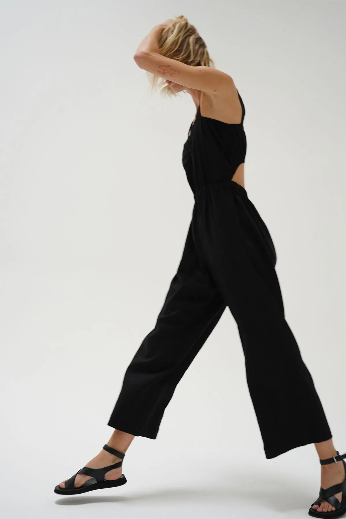 La Rosa Linen Jumpsuit - Black